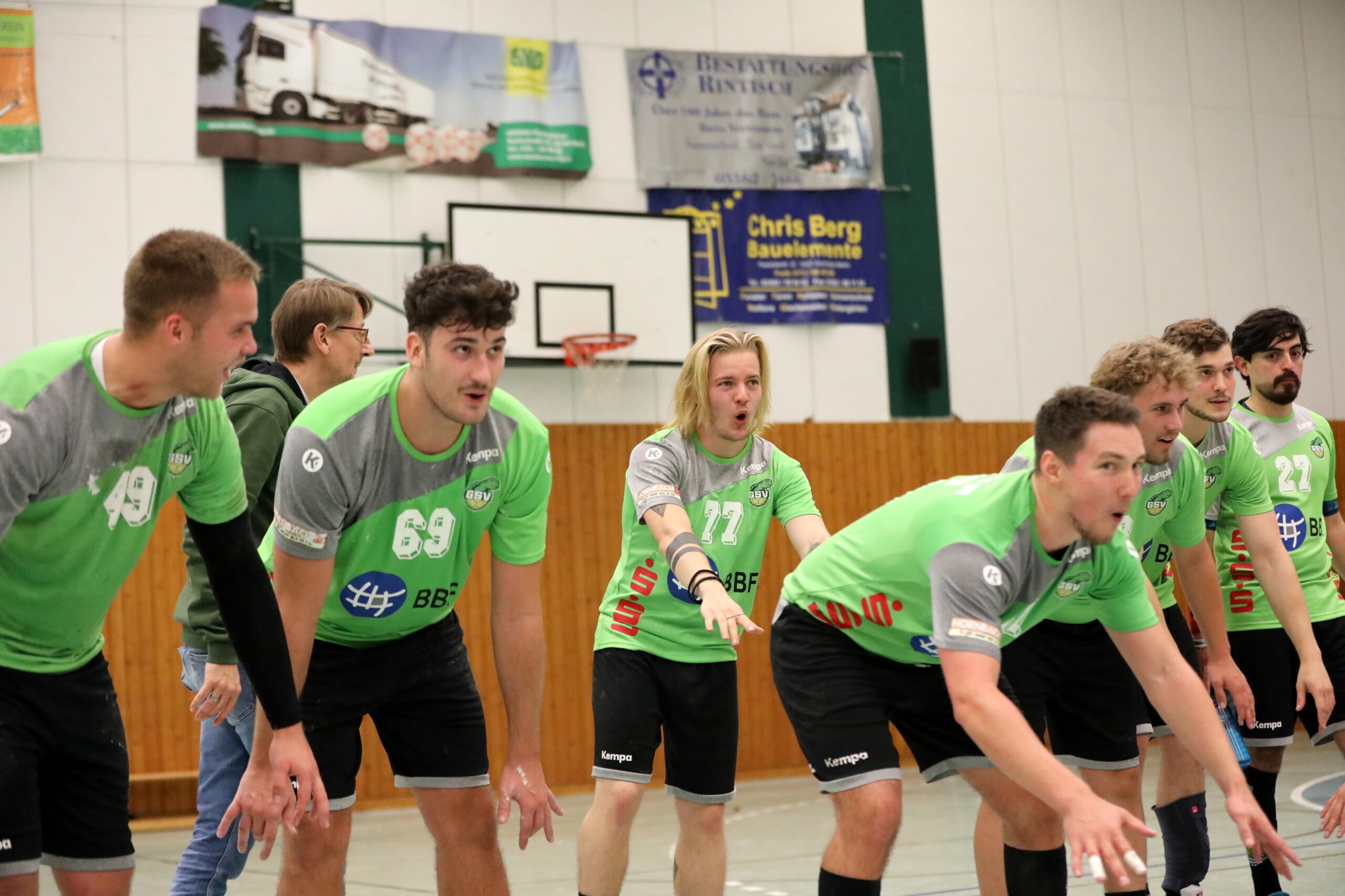 1. Männer Erstes SaisonHeimspiel in Oberliga