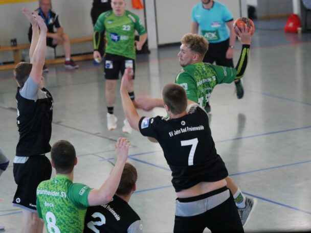 A-Jugend männlich: Auswärtssieg zum Saisonstart in der Brandenburgliga – Grünheider Handballer gewinnen 25:22 bei Jahn Bad Freienwalde