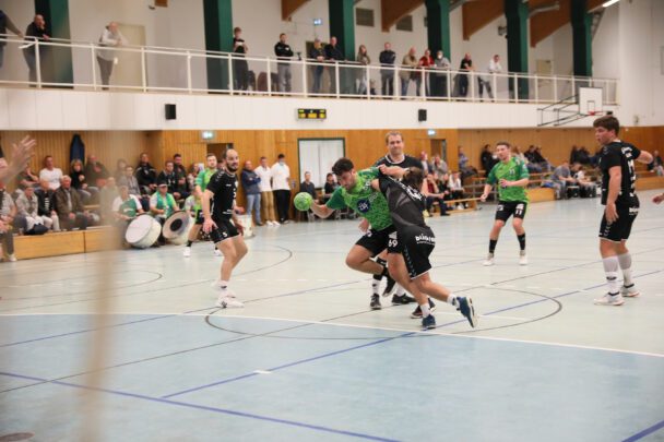 1. Männer: Dem Spitzenreiter in der Löcknitzhalle Paroli geboten – Grünheider Handballer unterliegen in Oberliga Ostsee-Spree dem BFC Preussen knapp mit 19:22 (9:10)