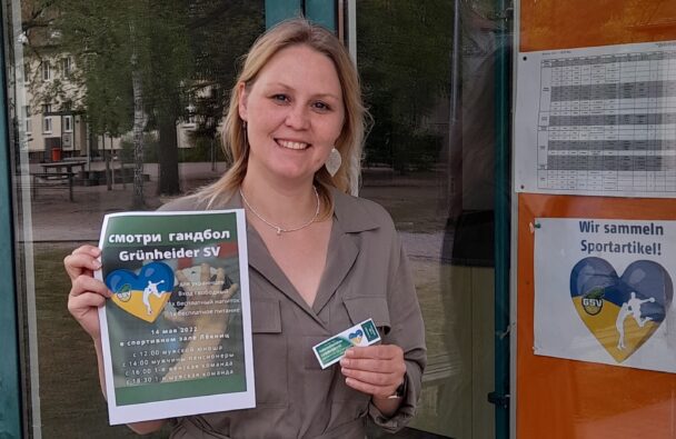 Sektion: Handball-Fest am Sonnabend an und in der Löcknitzhalle – Grünheider SV lädt Ukraine-Flüchtlinge zur großen Saisonabschluss-Feier ein – Eintritt, ein Essen und ein Getränk sind für sie frei – Vier Heimspiele, Einlaufkinder und drei Meisterehrungen