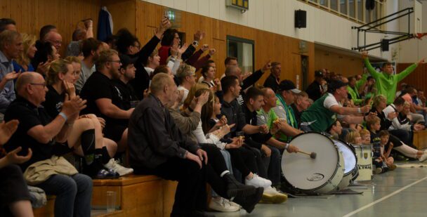 1. Männer: Jetzt heißt es vorlegen – Oberliga-Handballer des Grünheider SV erwarten am Sonnabend den Bad Doberaner SV 90 zum Hinspiel der 2. K.-o.-Runde – Team hofft auf volle Löcknitzhalle – Wahl zum Grünheider Handballer des Jahres endet