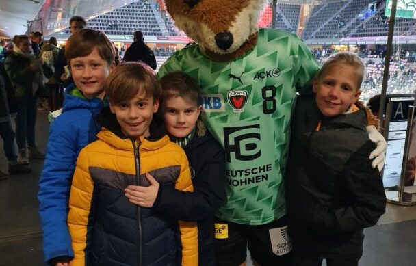 Die Jungs der E und C Jugend zu Besuch bei den Füchsen