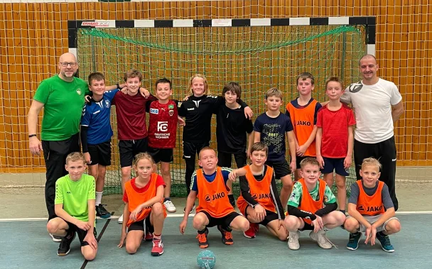 E-Jugend männlich: Nachwuchs vom Grünheider SV und SG NARVA Berlin im gemeinsamen Training und Freundschafts-Match – Sonnabend GSV-Team mit Kreispokal-Heimspiel