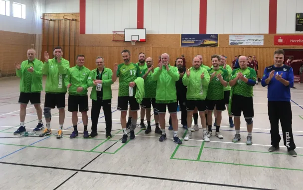 Senioren: Der Trophäe ein Stück näher – Ü-40-Senioren des Grünheider SV gewinnen Kreispokal-Halbfinale beim Neuenhagener HC mit 31:20 (15:12) – Nächstes Punktspiel am 24. Februar beim HSV Frankfurt (Oder) mit Chance auf Titel