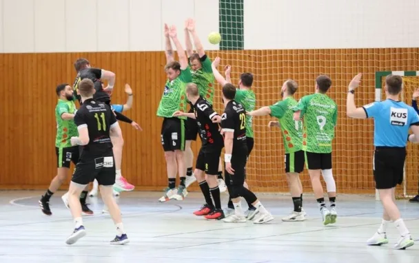 1. Männer: Pleite im letzten Saison-Heimspiel – Grünheider SV I verliert in Oberliga Ostsee-Spree gegen die SG Uni Greifswald/Loitz deutlich mit 28:41 (15:24) in der Löcknitzhalle – Letzte Chance auf Klassenerhalt am Samstag beim BFC Preussen