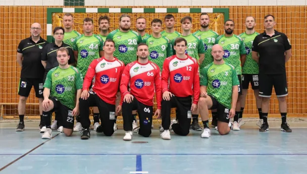 1. Männer, 2. Männer: Neuzugänge, Vertrags-Verlängerungen und Verabschiedungen in der Ersten – Letztes Saison-Heimspiel der Zweiten in der Verbandsliga Nord am Samstag – Sektion Handball will „Grünheider des Jahres“ ehren: Niclas Thurow