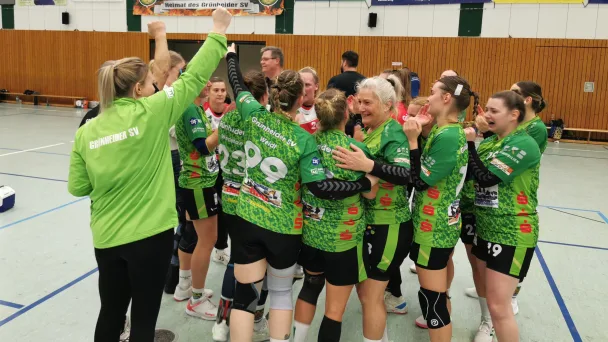 1. Männer, 2. Männer, 3. Männer, 1. Frauen, Sektion, Nachwuchs: Vollgepacktes Heimspiel-Wochenende – Oben dranbleiben heißt die Devise am Samstag – Sektion Handball organisiert Weihnachtsmarkt vor der Löcknitzhalle – Nachwuchs startet am Sonntag – GSV-Handball-Newsletter 39-2024*