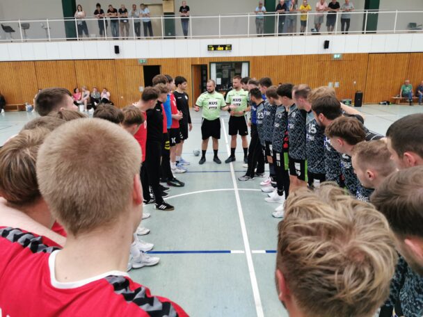 1. Männer: Ersten Test bestanden – Viertligist Grünheider SV gewinnt in der Vorbereitung gegen Fünftligist SG NARVA Berlin mit 41:33 nach dreimal 25 Minuten – Trainingslager Ende kommender Woche mit Test am Freitag in der Löcknitz-Halle gegen den MTV Wünsdorf 1910 – Tilo Leibrich: „Gute Ansätze und einige Baustellen“