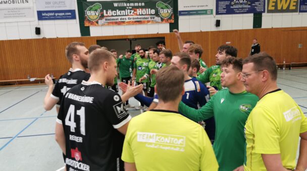 1. Männer: Wieder verloren – Grünheider SV I unterliegt in der Regionalliga Ostsee-Spree im Heimspiel dem SV Warnemünde mit 27:33 (12:16) – Am Sonntag im HVB-Pokal-Viertelfinale bei Oberligist Oranienburger HC II